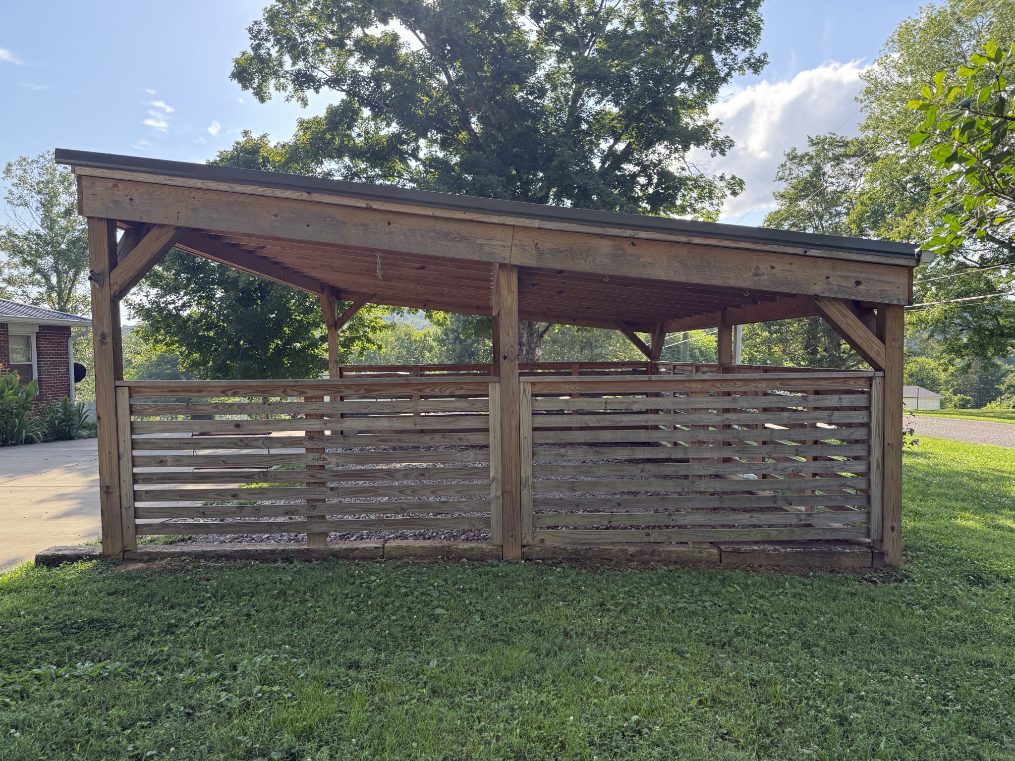 81 County House Cir