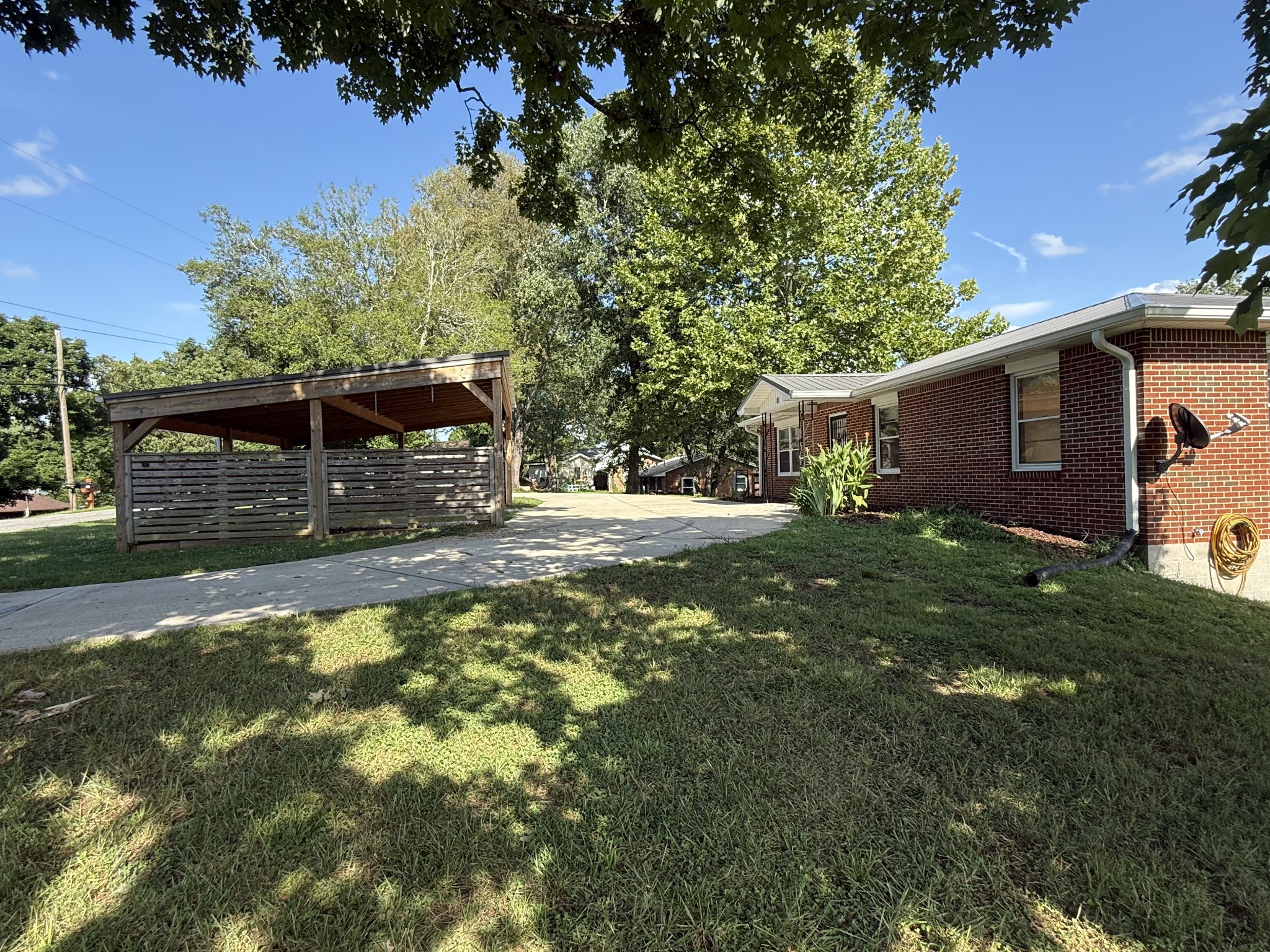 81 County House Cir