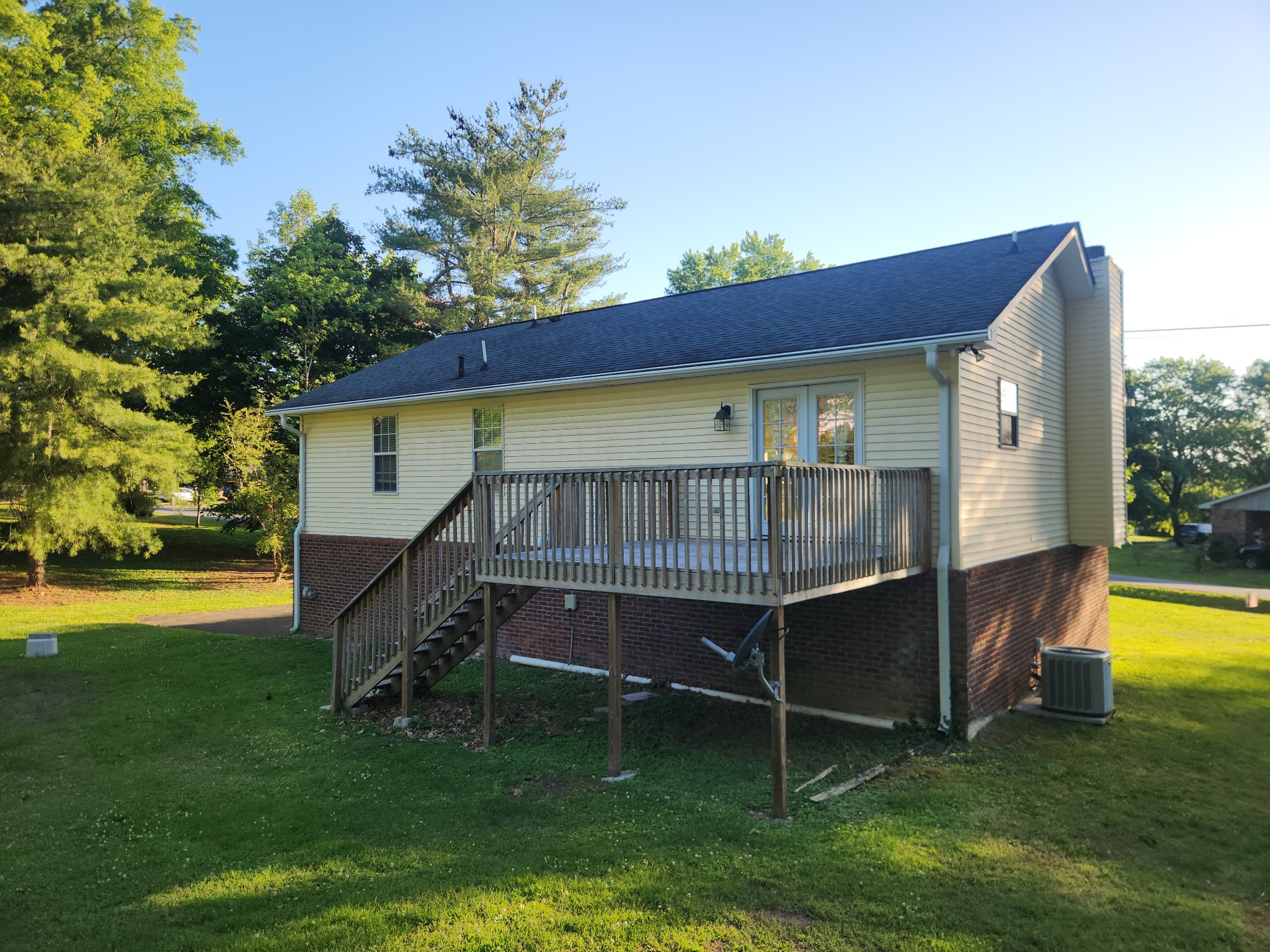 951 Belvedere Dr