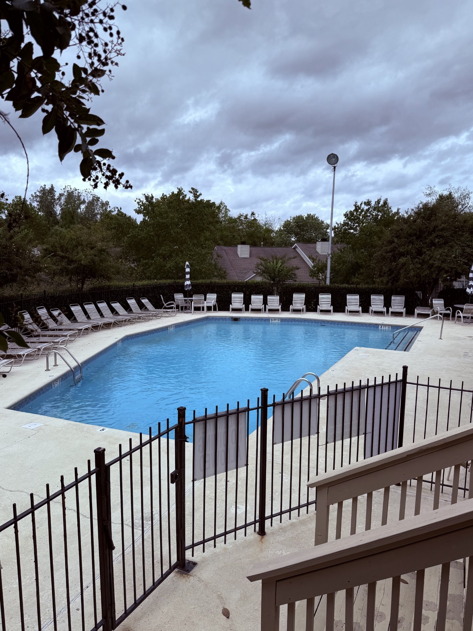 102 Pepper Ridge Cir