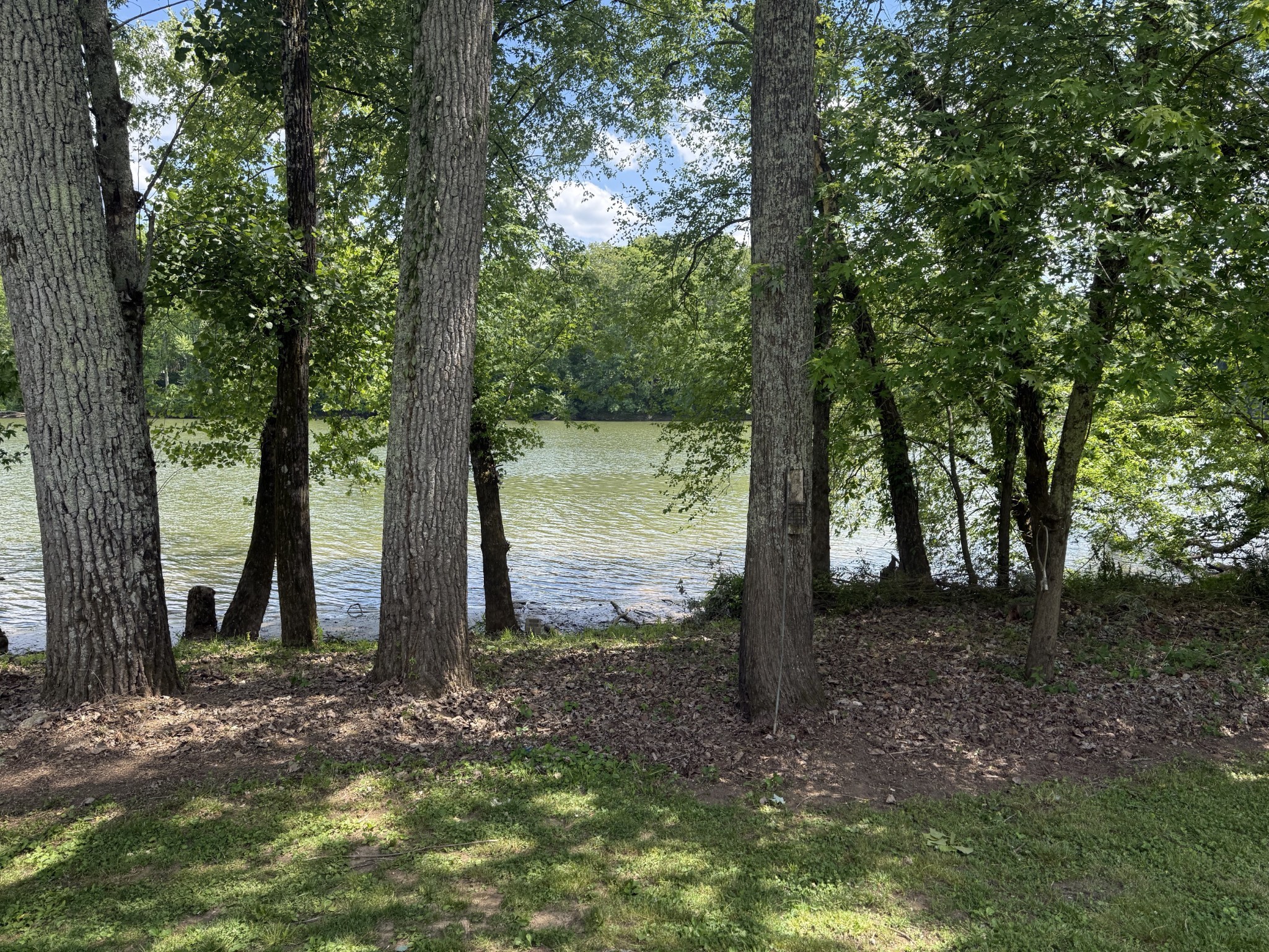 260 Willow Ln