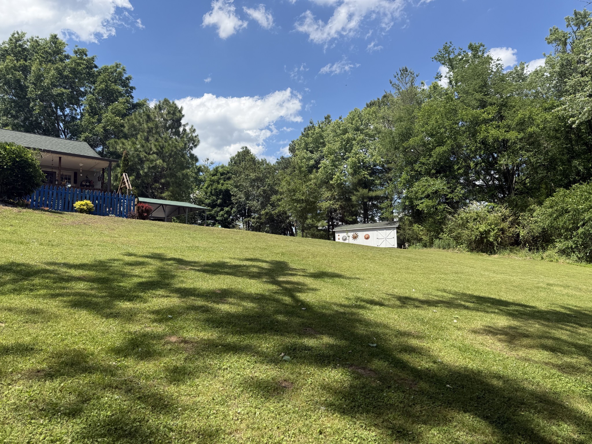 260 Willow Ln