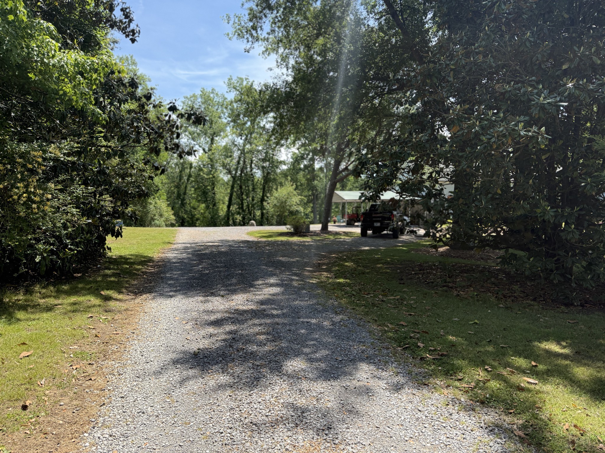260 Willow Ln
