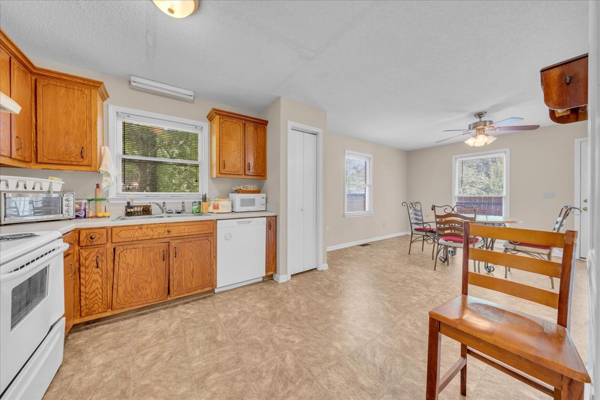 101B Westlake Pl