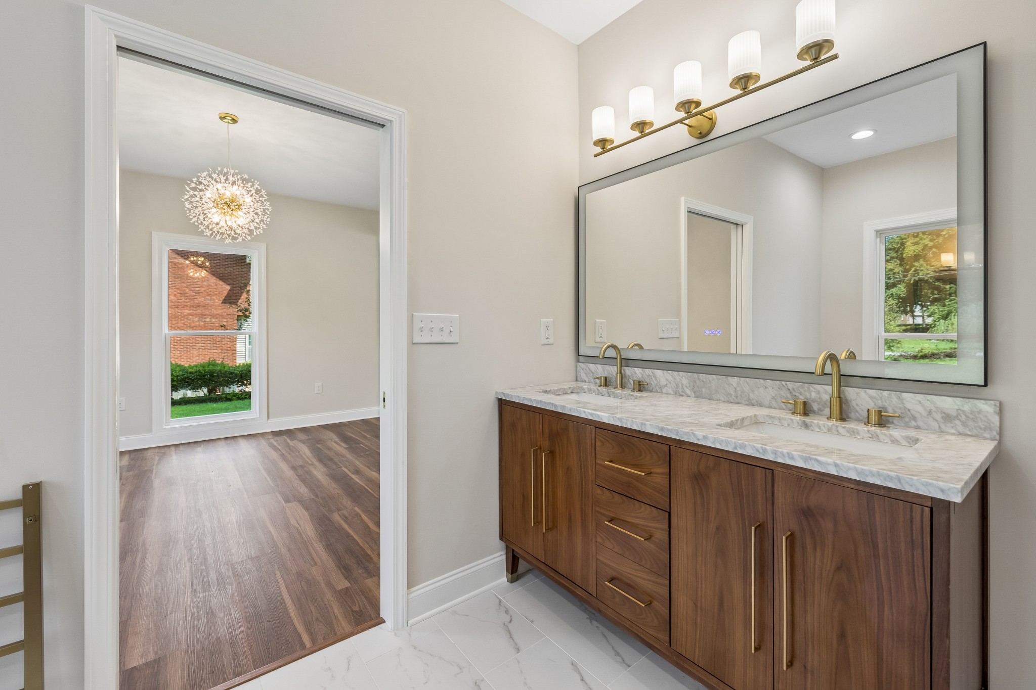 421 Blair Ln