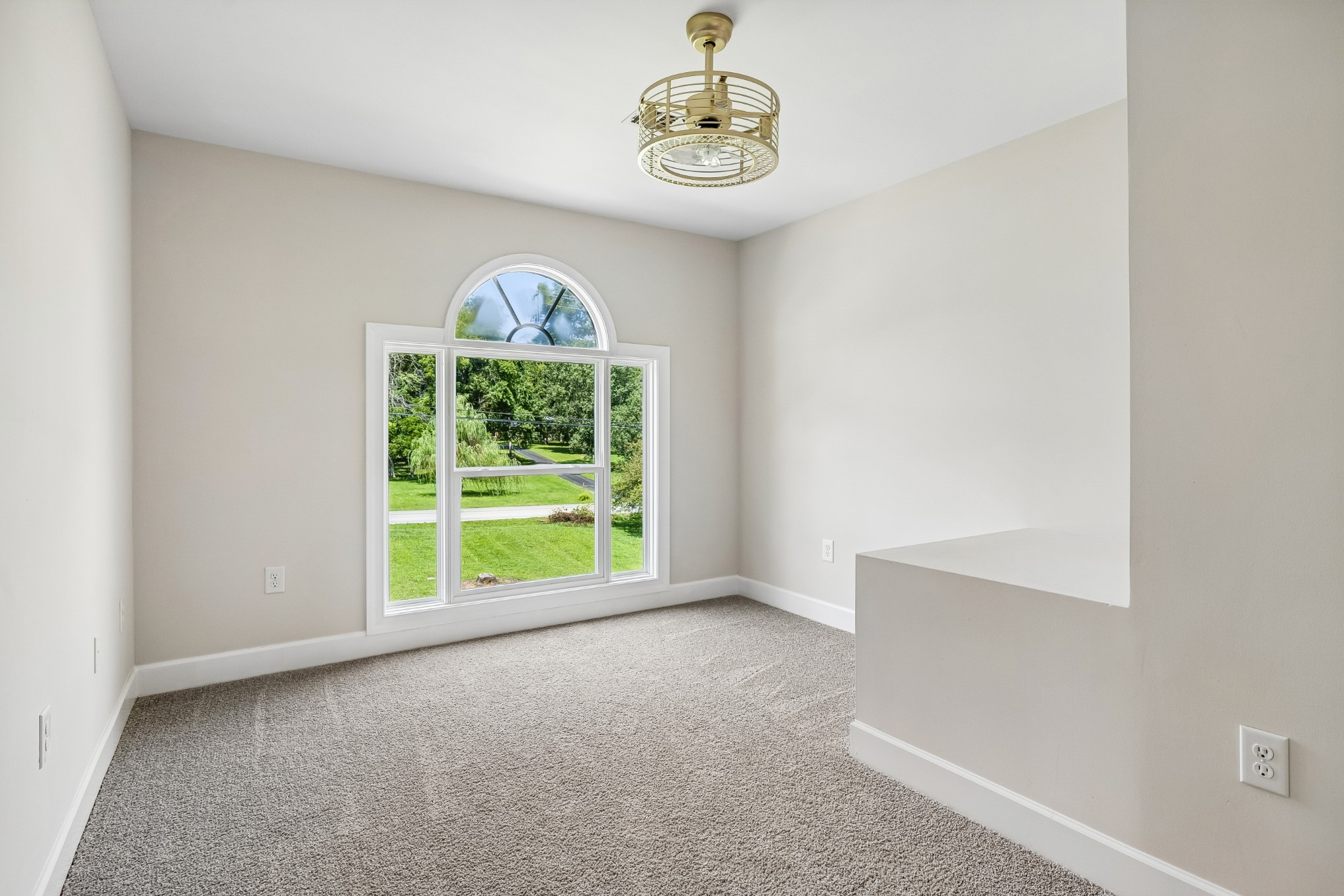 421 Blair Ln