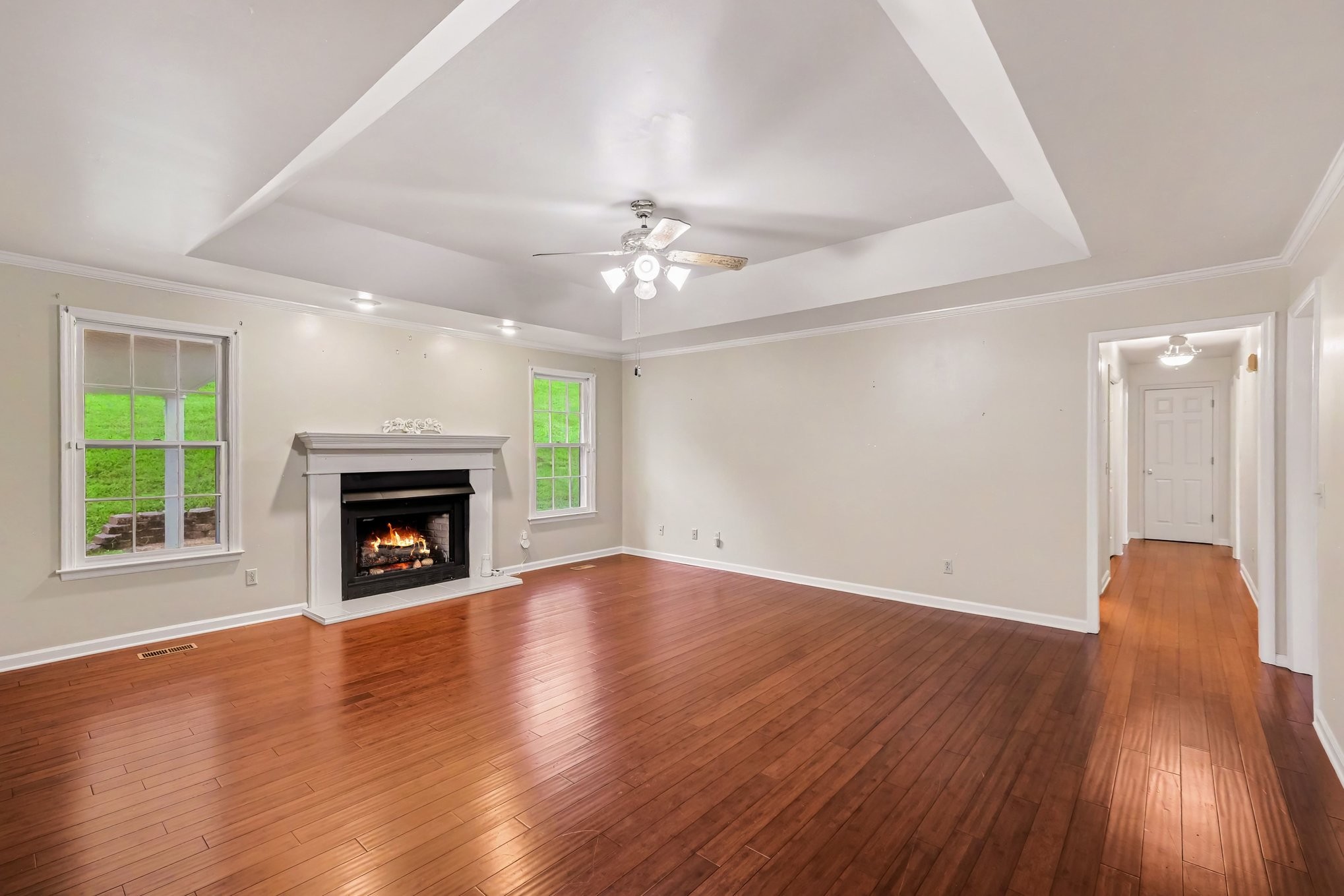 567 Glen Echo Dr