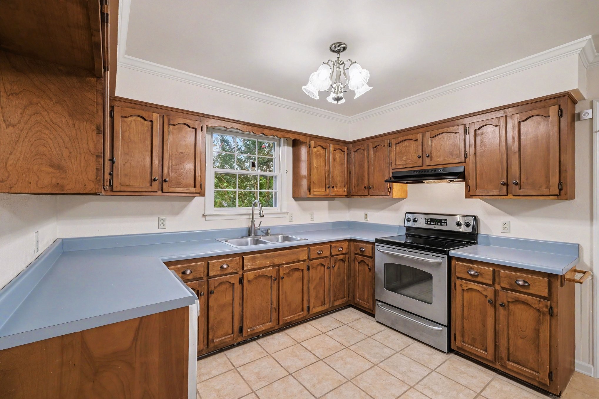 567 Glen Echo Dr