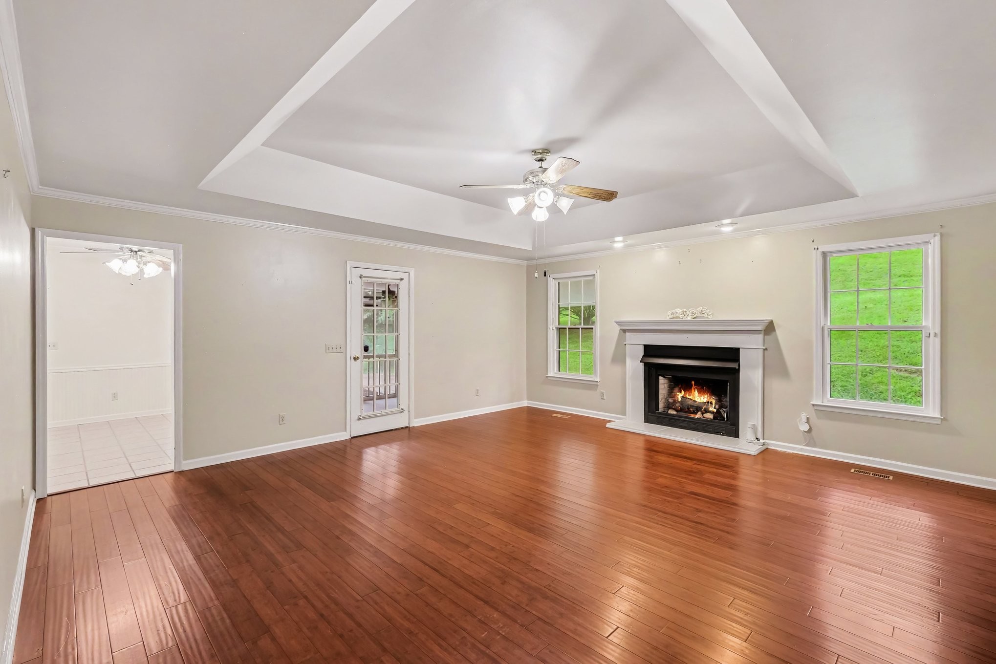 567 Glen Echo Dr