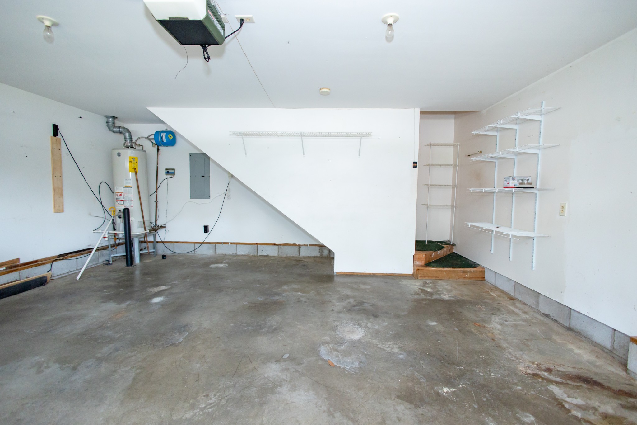 4304 Cambridge Dr