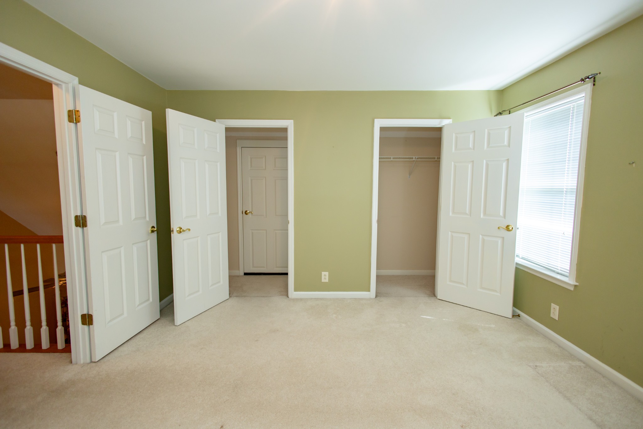 4304 Cambridge Dr