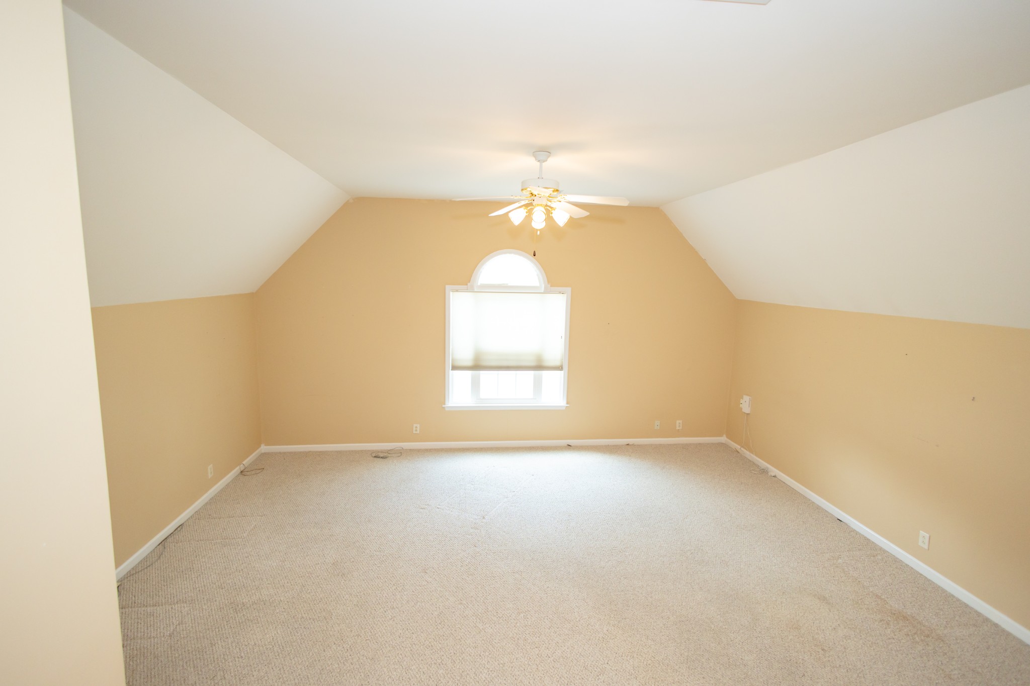 4304 Cambridge Dr