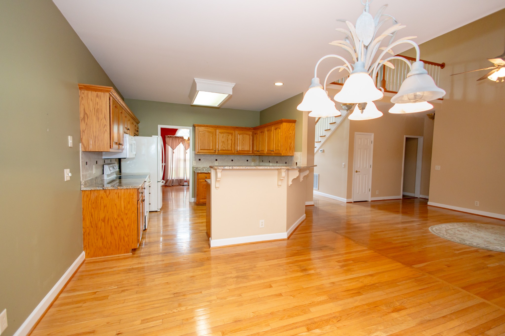 4304 Cambridge Dr