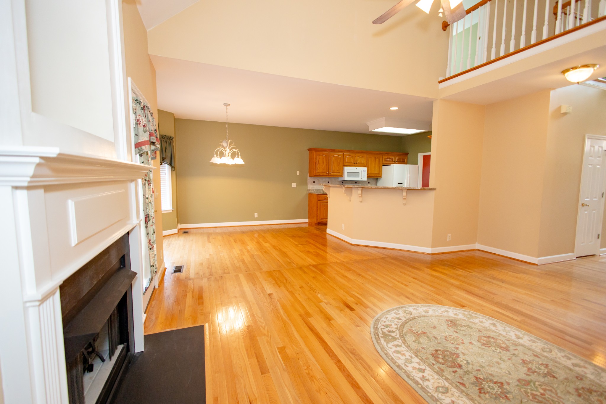 4304 Cambridge Dr