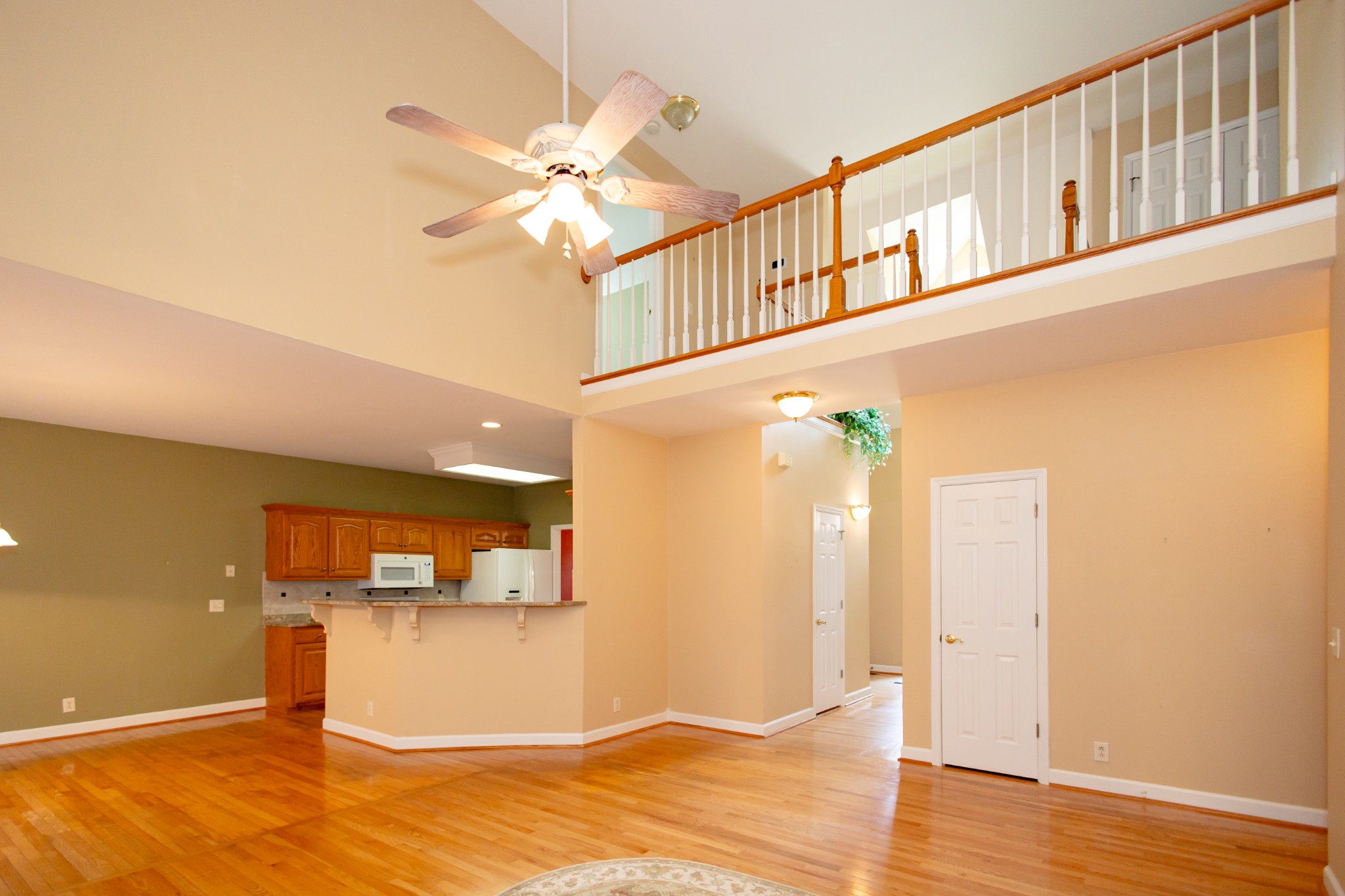 4304 Cambridge Dr