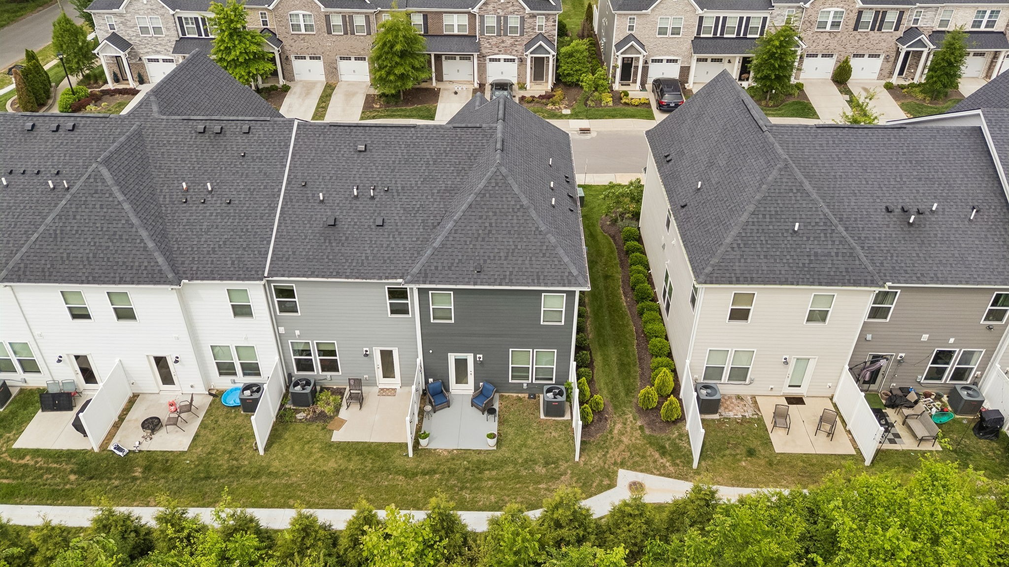 110 Brighton Ln