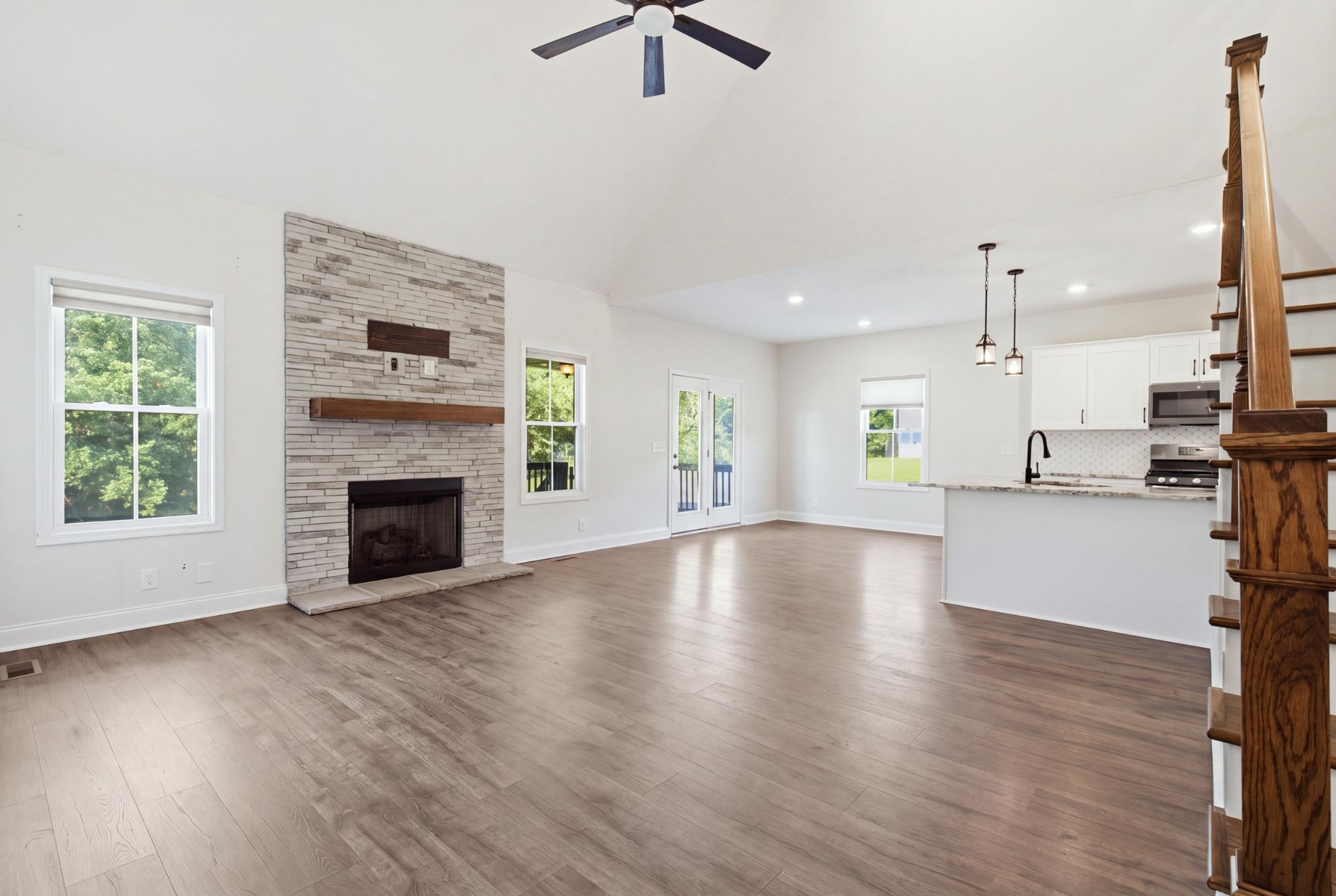 1403 Southside Rd