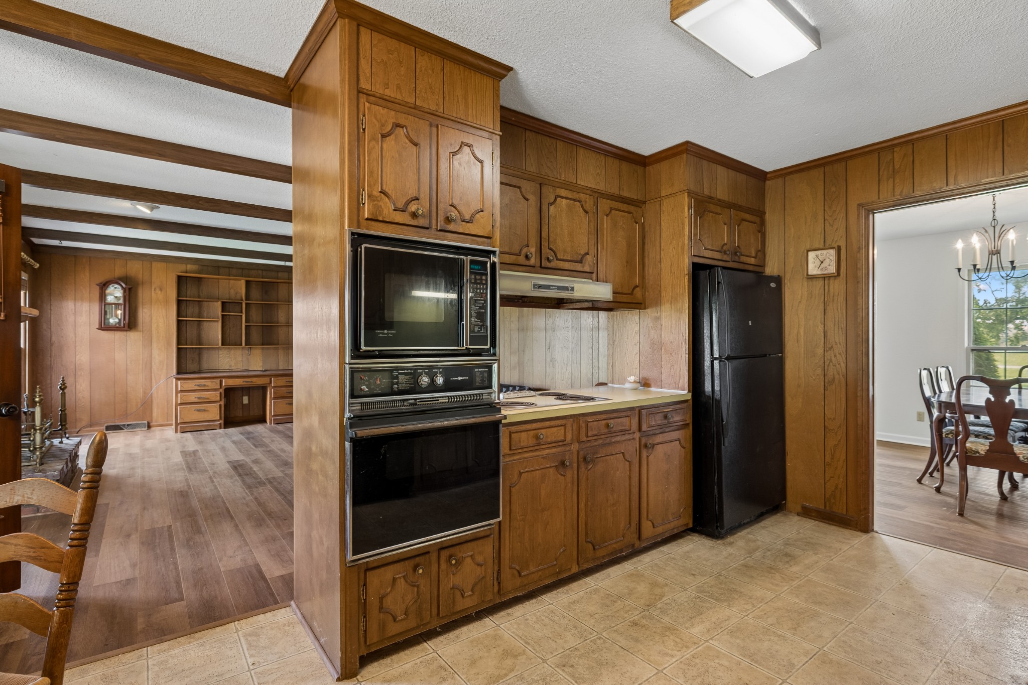 1865 Hickory Ridge Rd