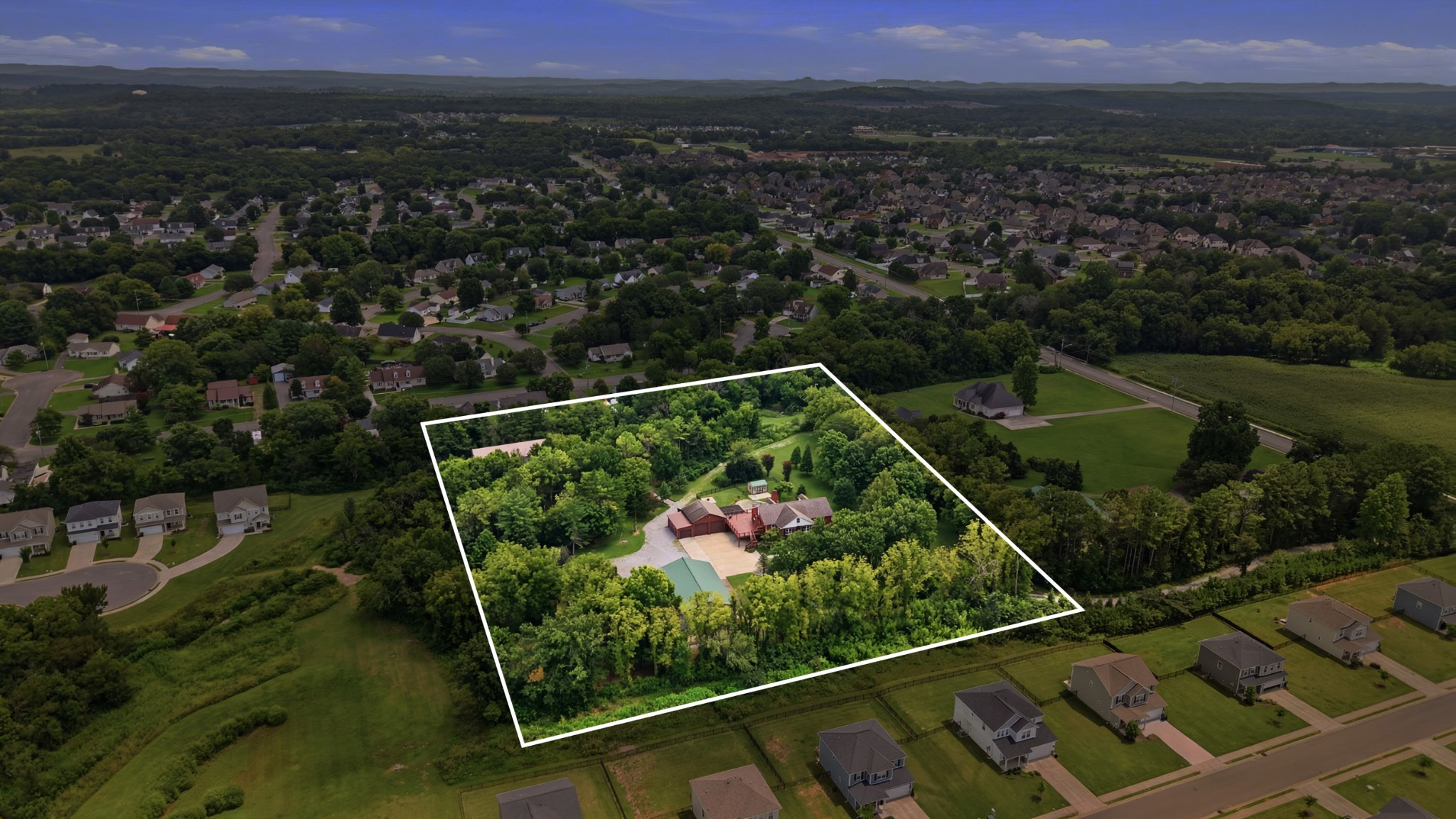 831 Osborne Ln