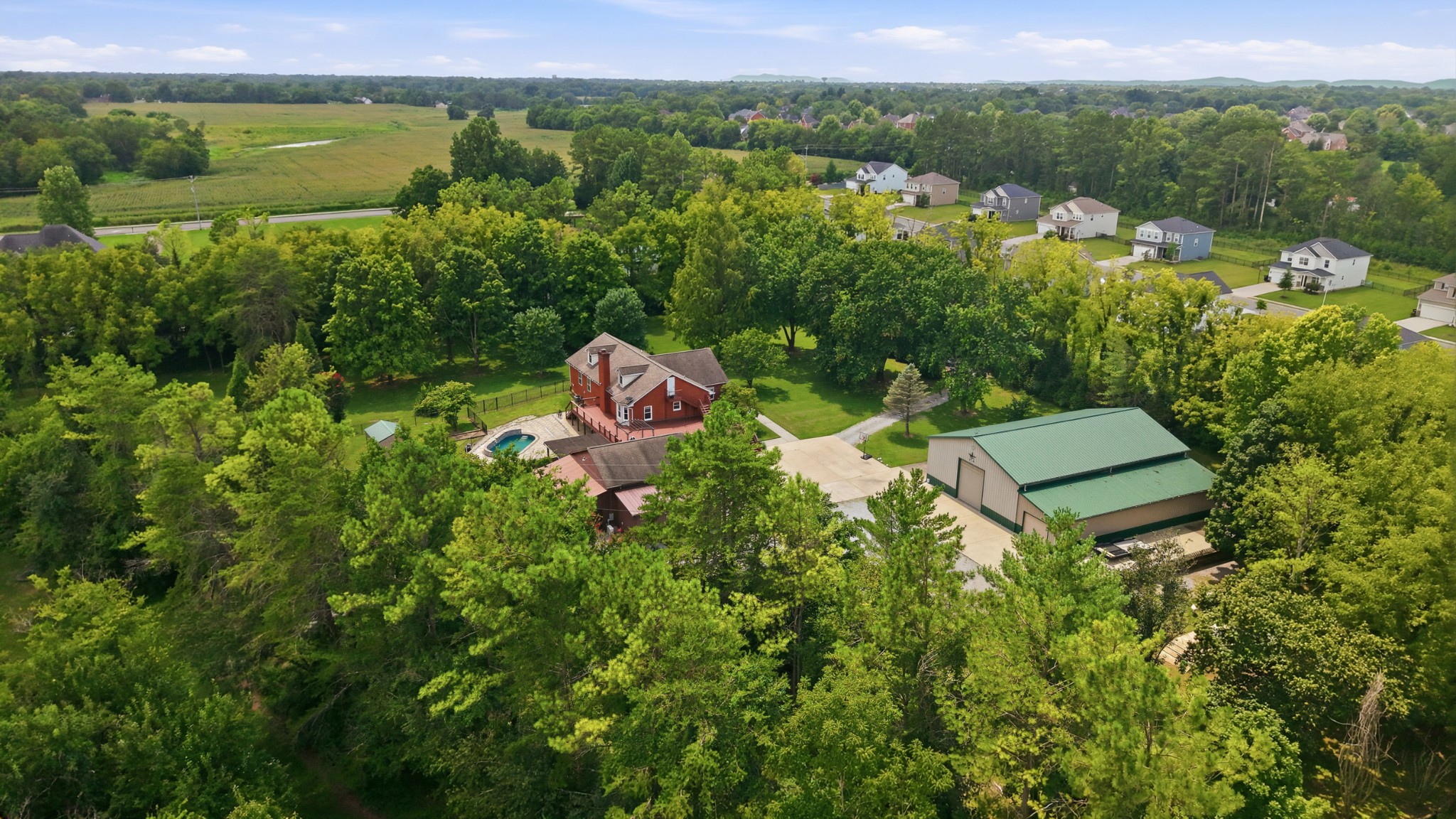 831 Osborne Ln
