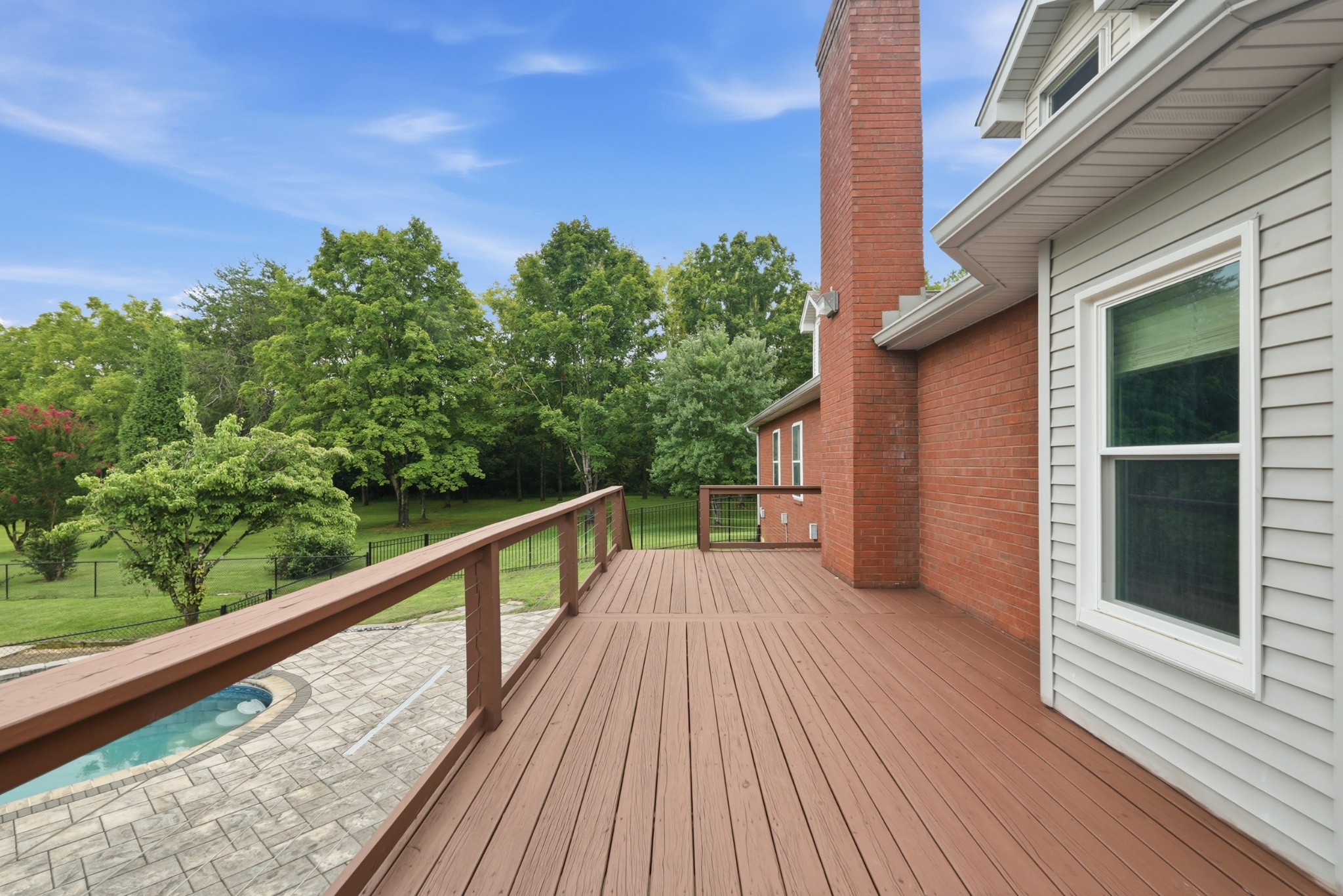 831 Osborne Ln