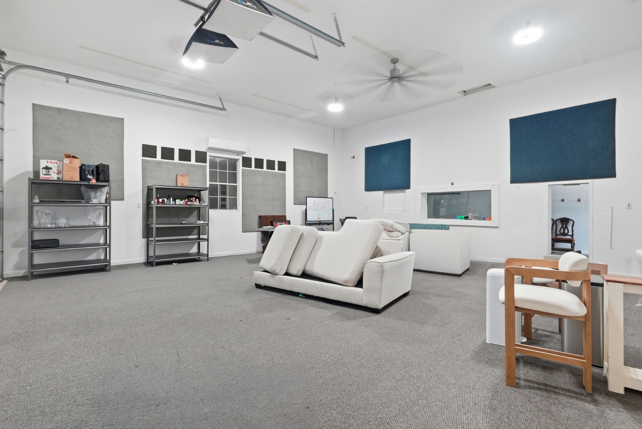 831 Osborne Ln