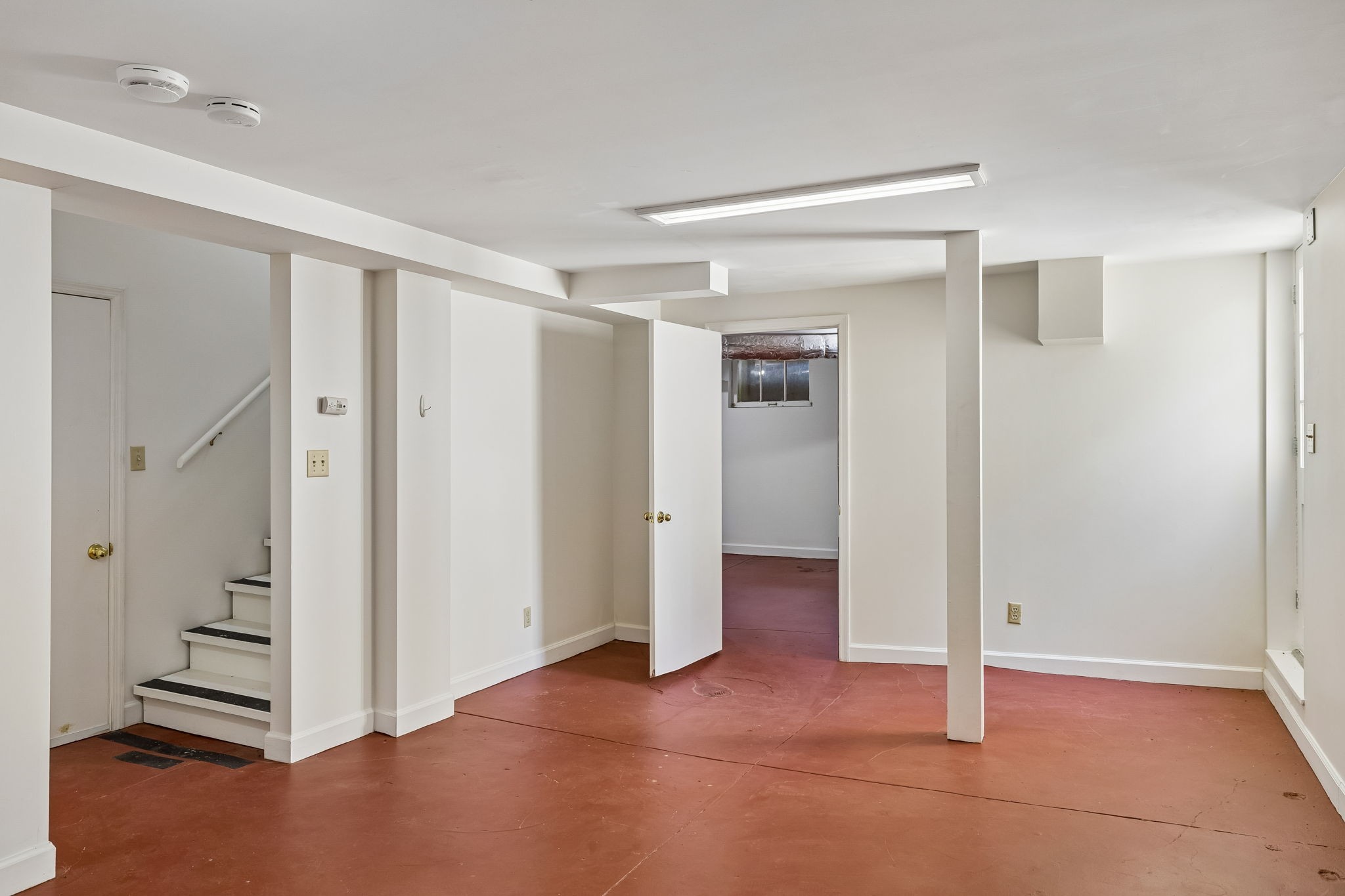 216 Lauderdale Rd