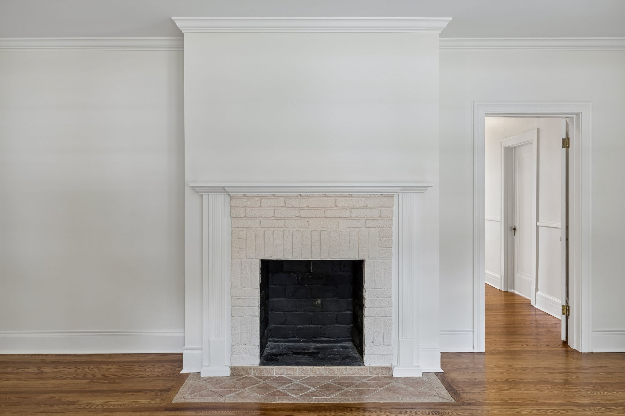 216 Lauderdale Rd