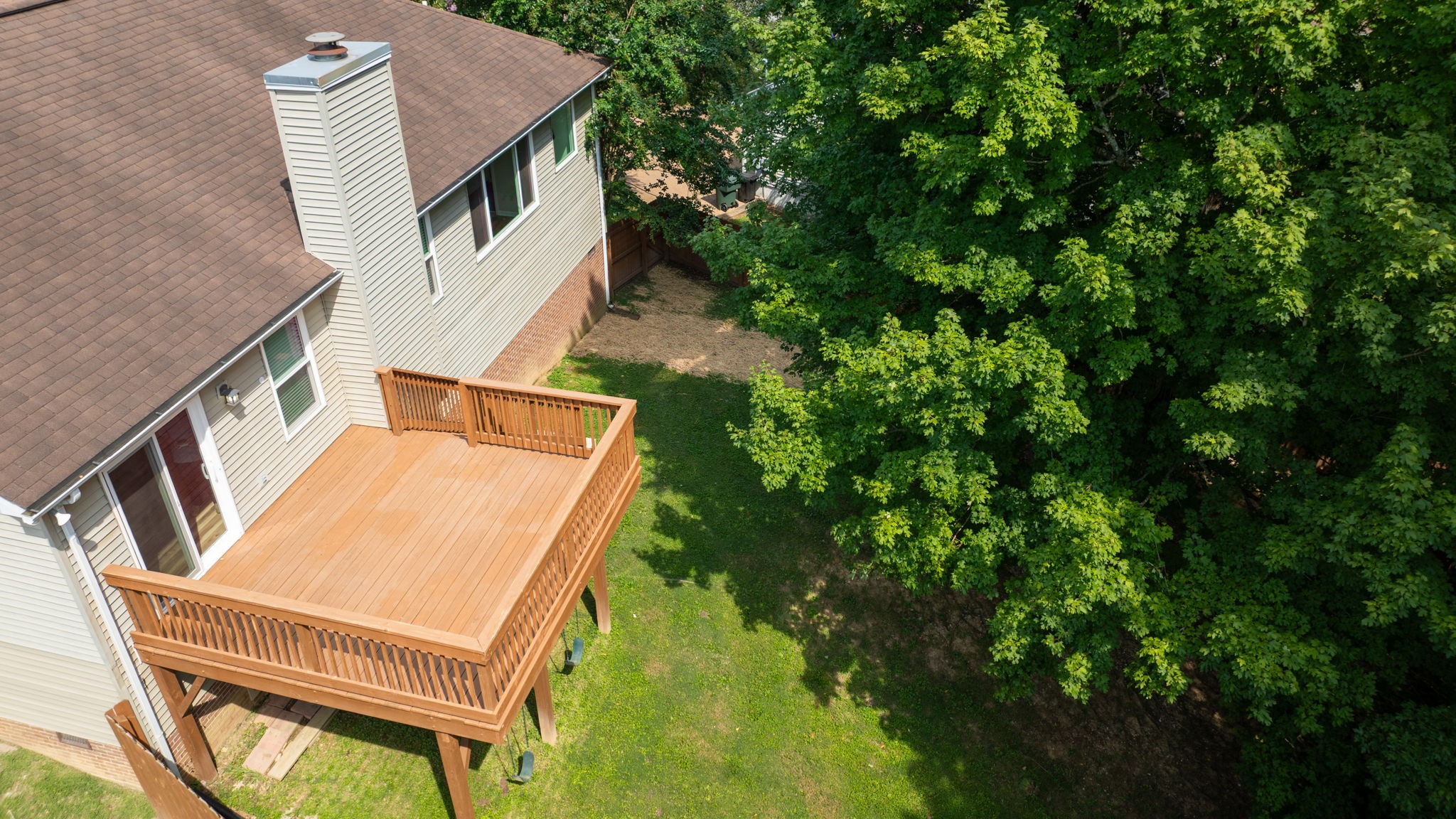 2708 Leesa Ann Ln