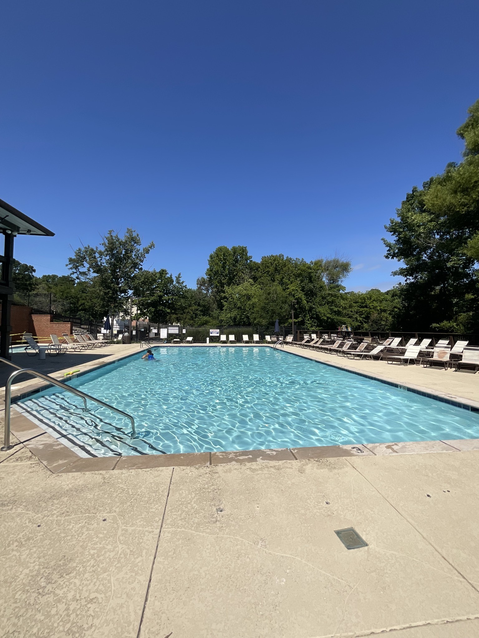2708 Leesa Ann Ln