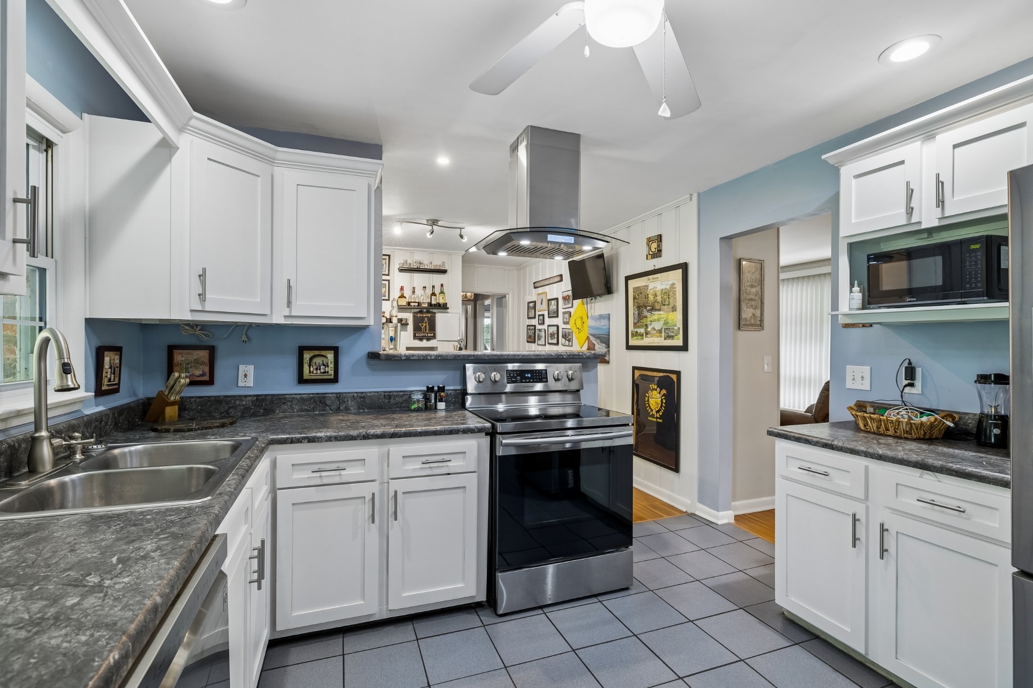 239 Donelson Hills Dr