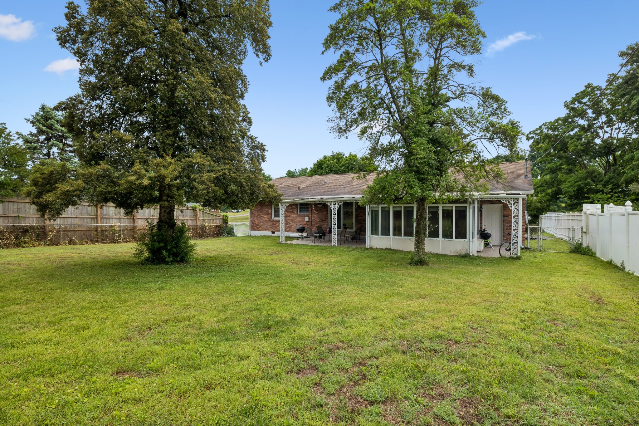 239 Donelson Hills Dr