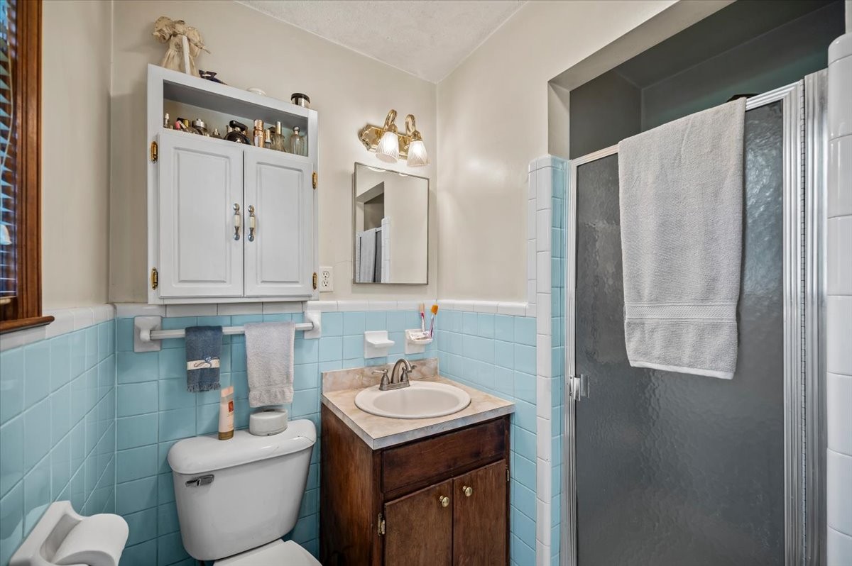 302 Utley Dr