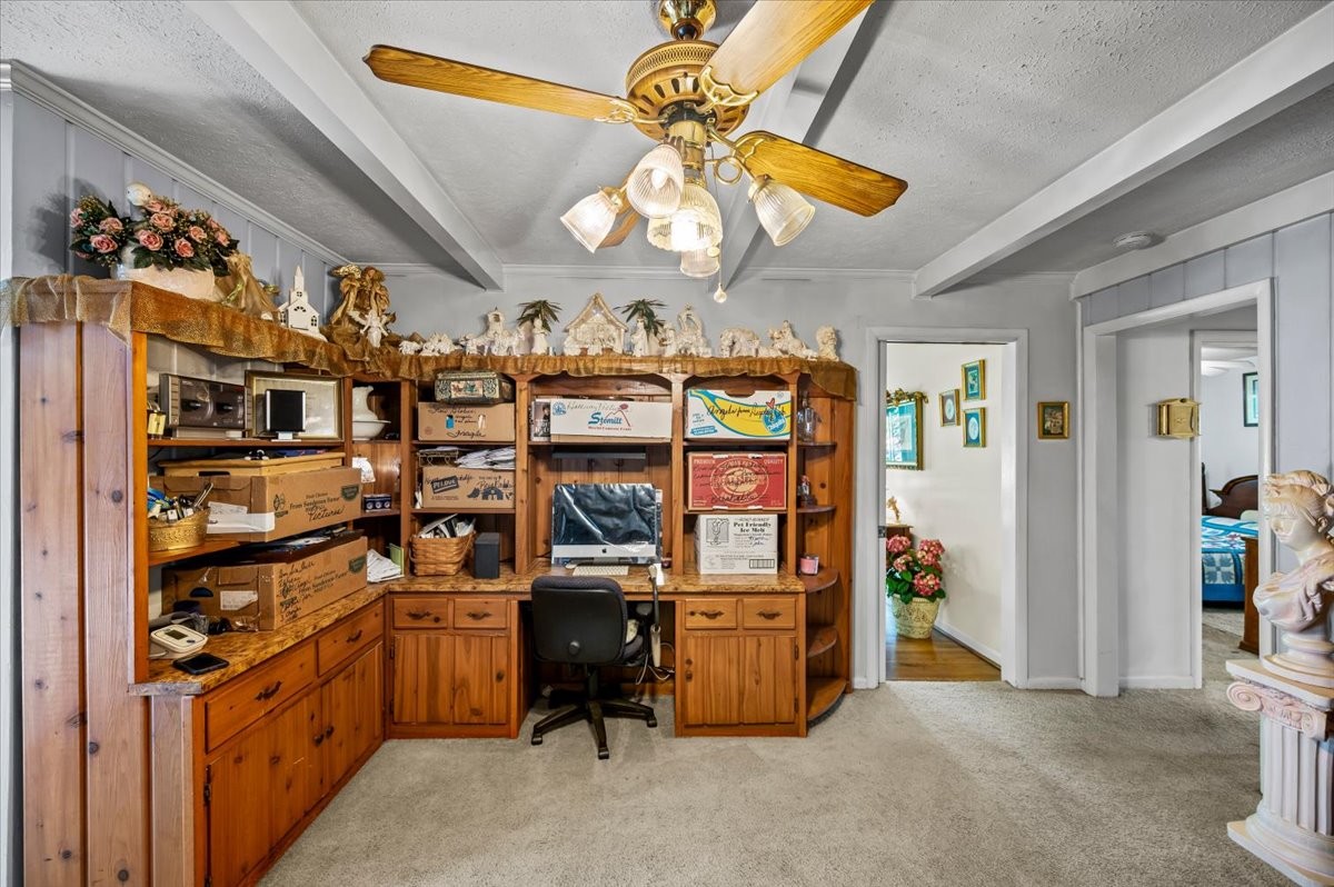 302 Utley Dr