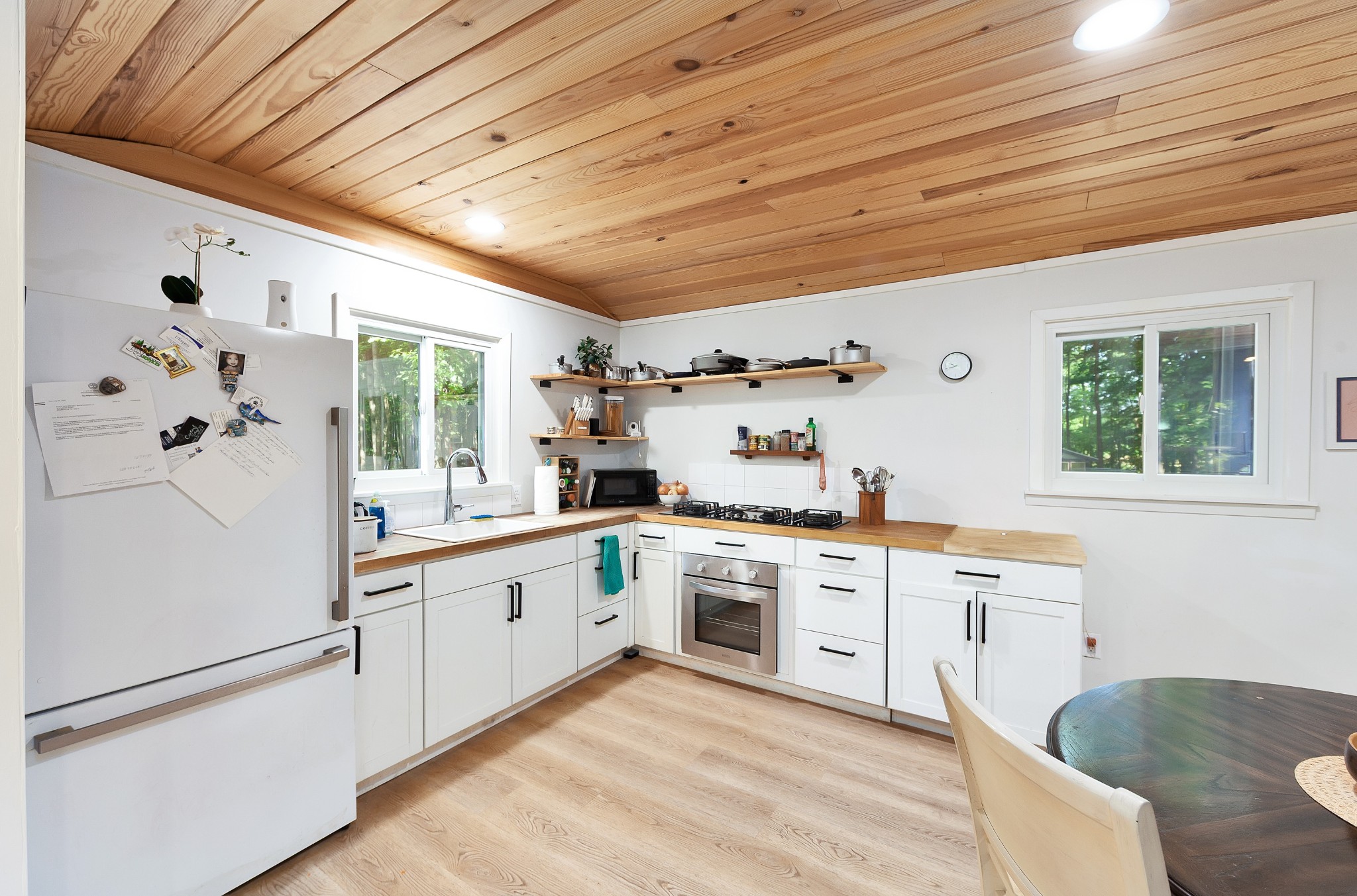 312 Meeks Rd