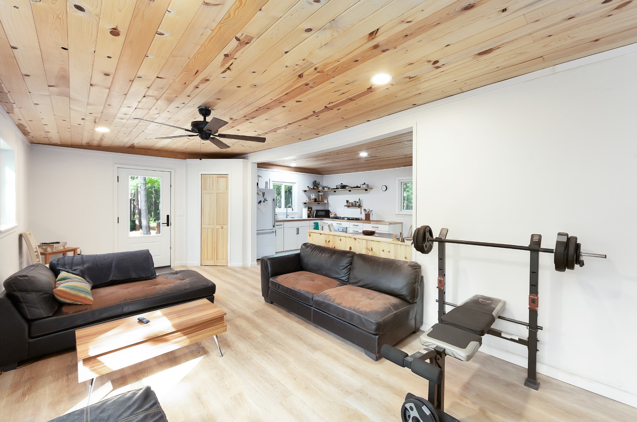 312 Meeks Rd