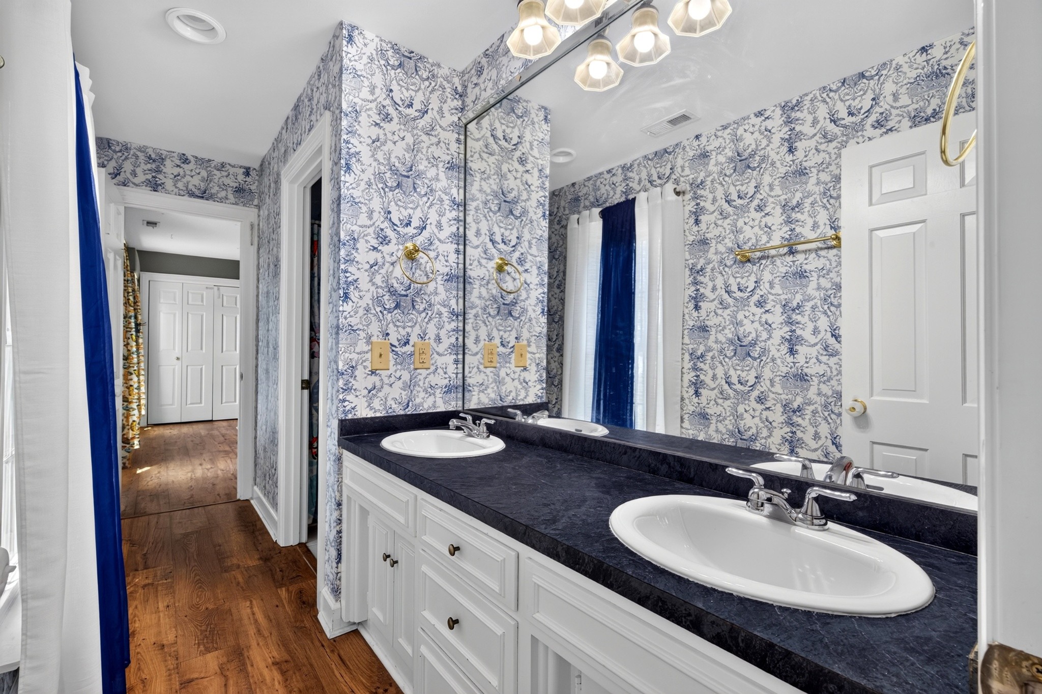 109 Skyview Dr