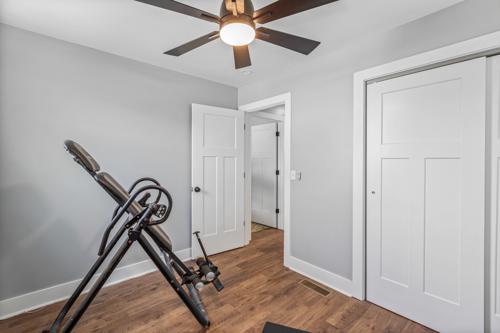 3309 Moorewood Dr