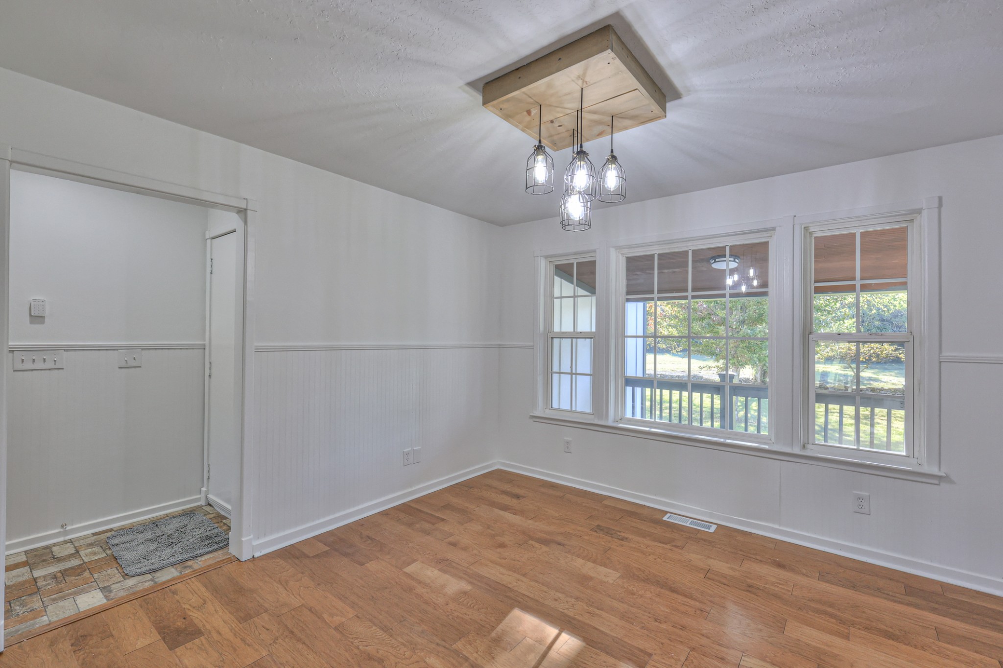 1380 Haley Rd