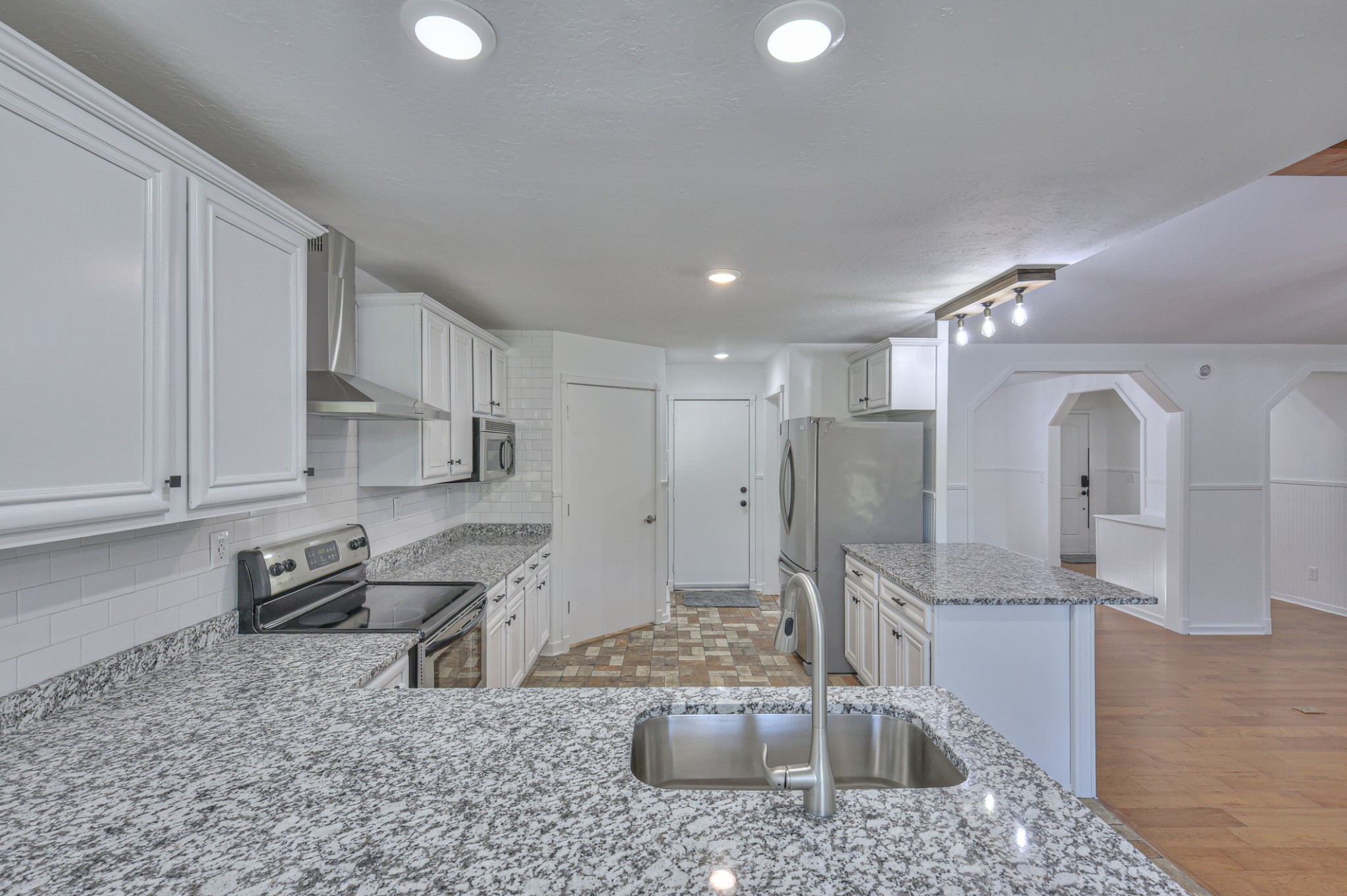 1380 Haley Rd