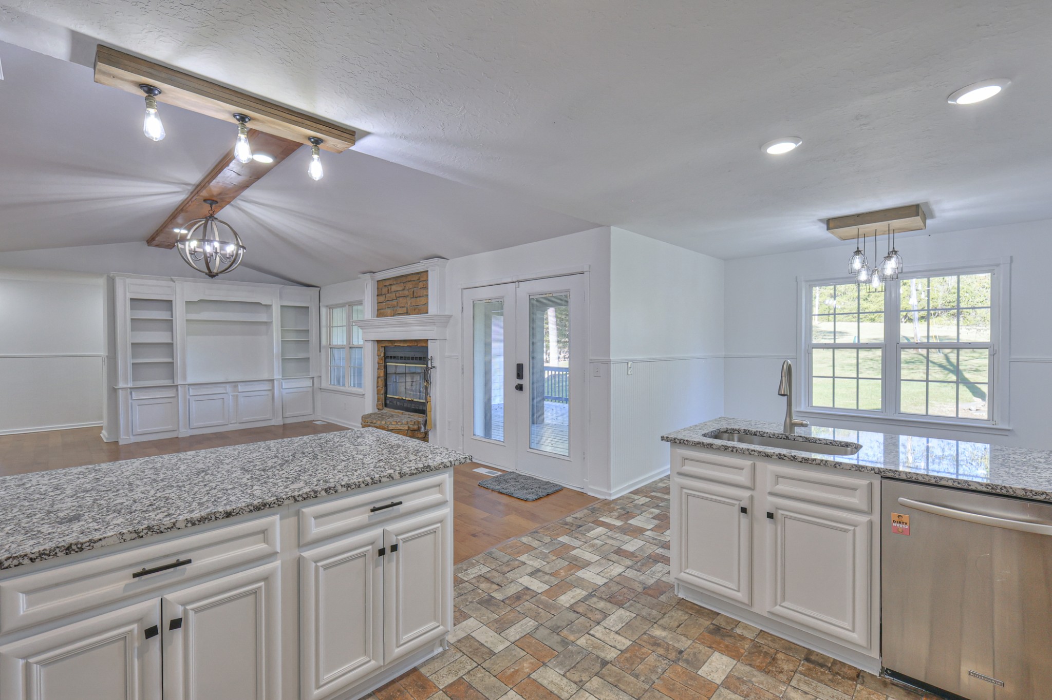 1380 Haley Rd