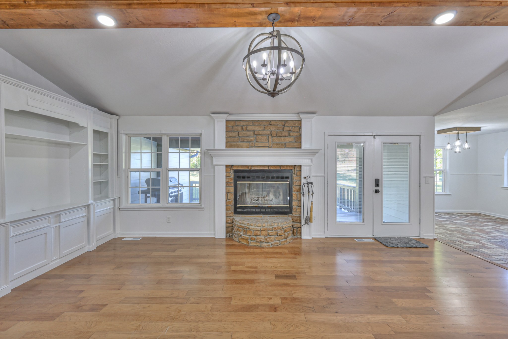 1380 Haley Rd