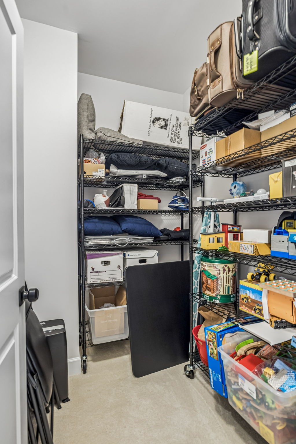 522 Sydenham Dr