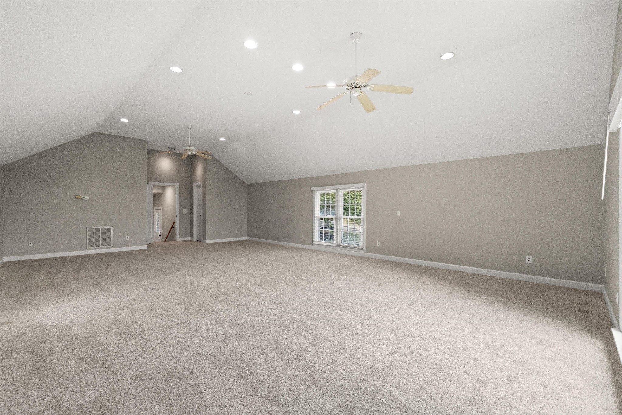 1227 Mount Vernon Ln