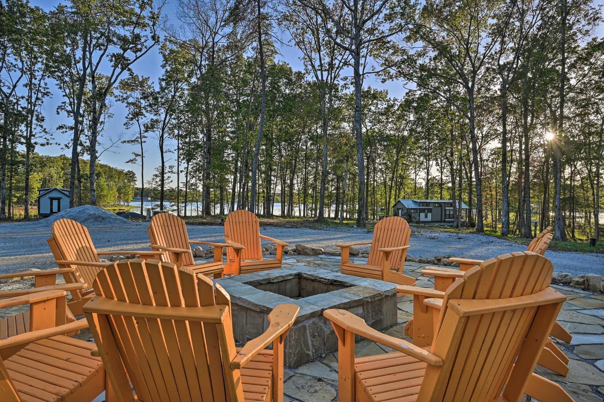 312 Hemlock Cove