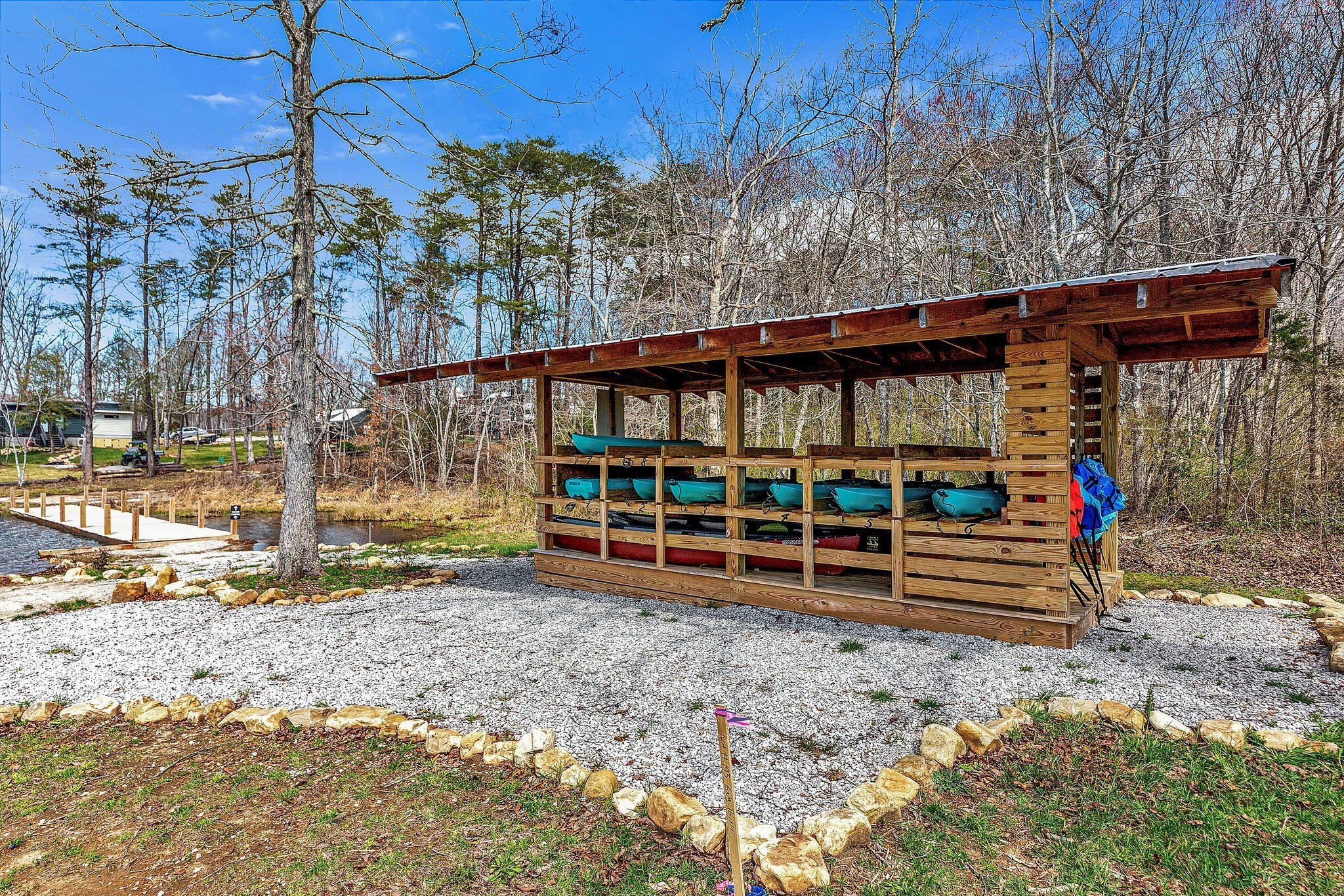 312 Hemlock Cove