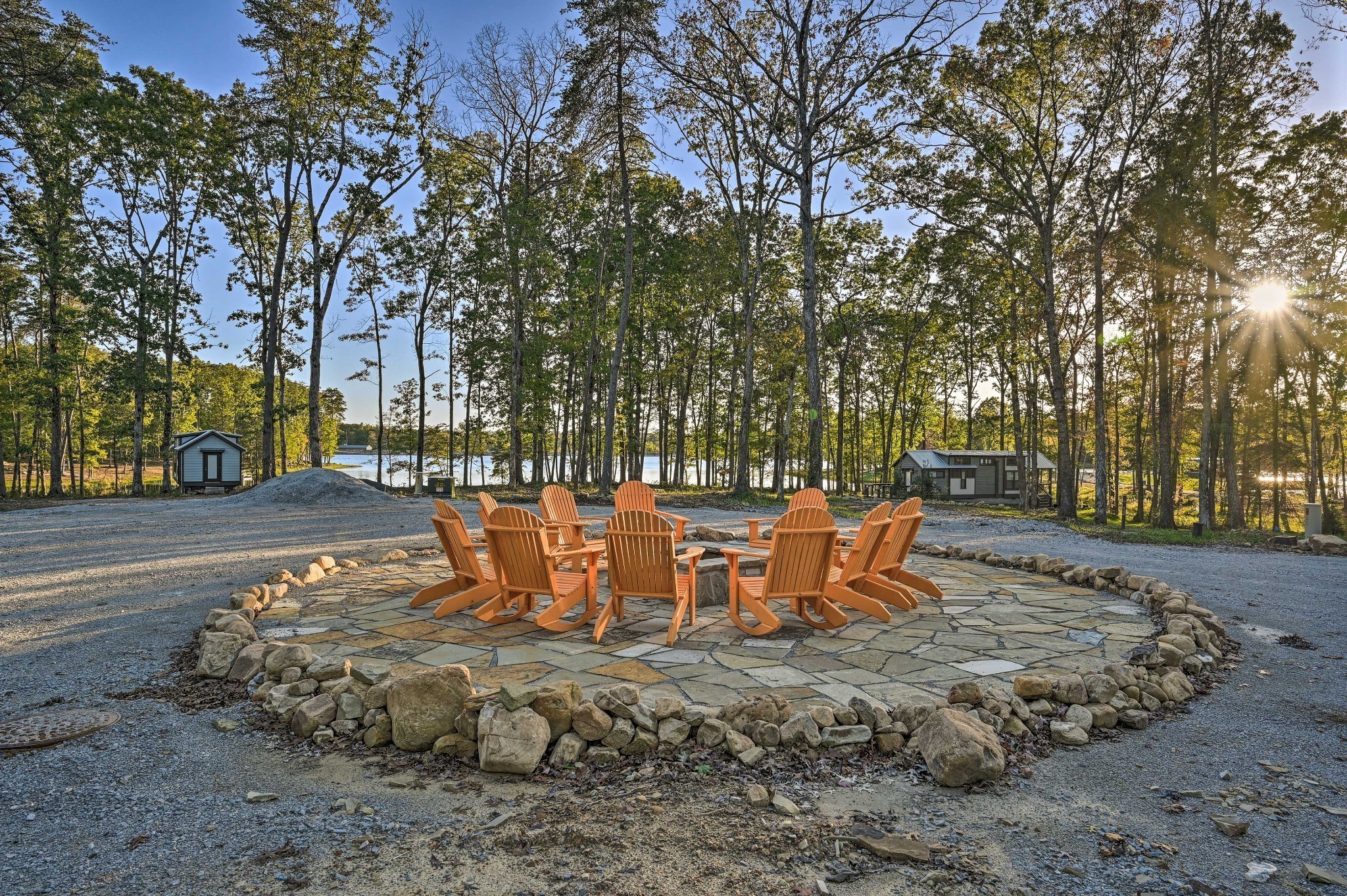 312 Hemlock Cove