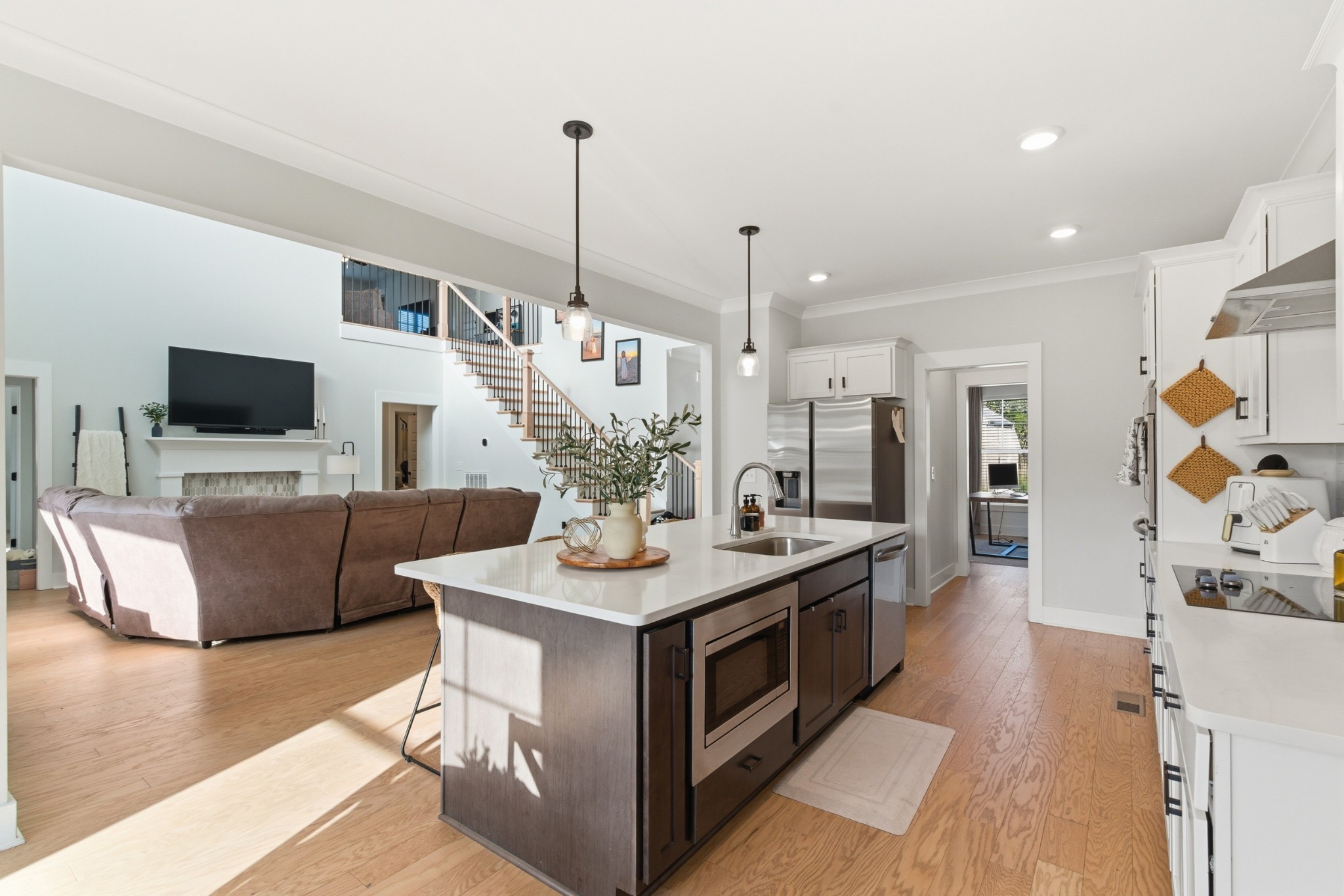 301 Goodwin Ln