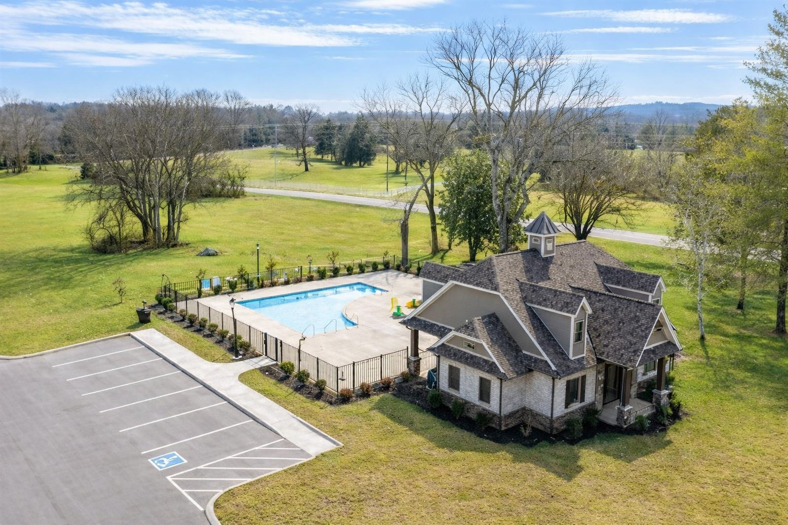 301 Goodwin Ln