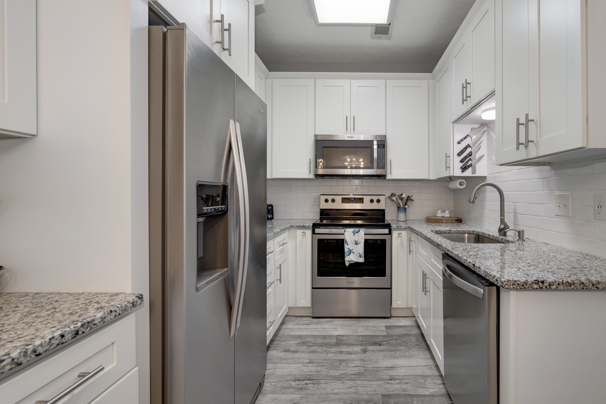 302 Villa Cir